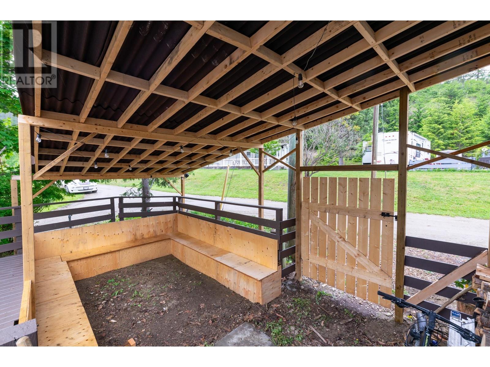 12 6696 Sunnybrae Canoe Point Road, Tappen