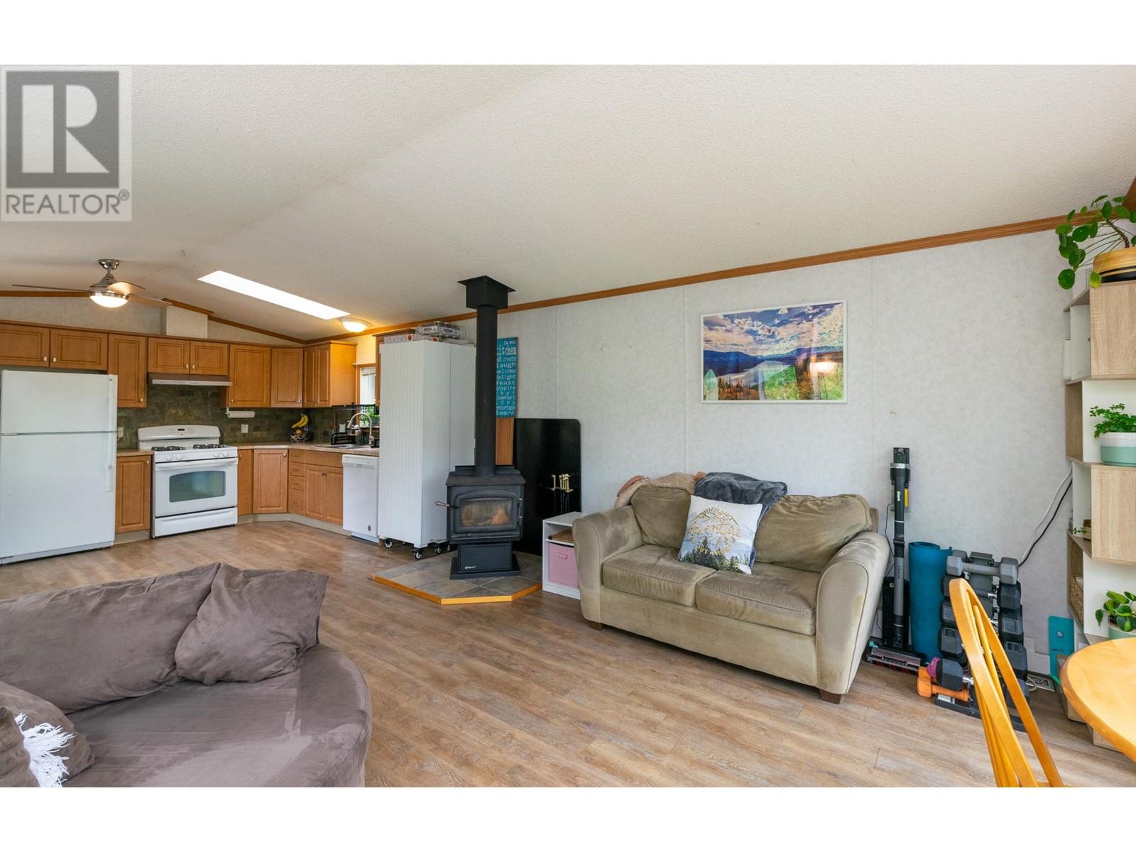 12 6696 Sunnybrae Canoe Point Road, Tappen