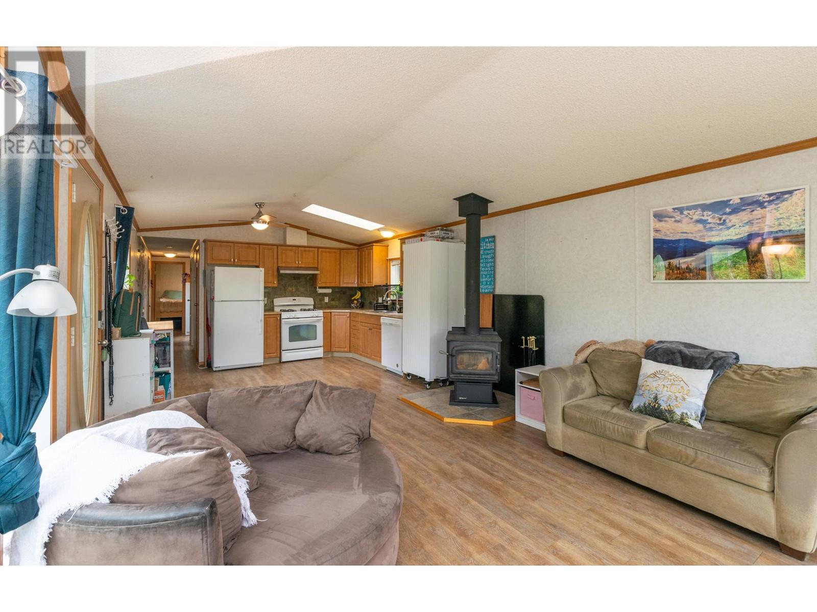 12 6696 Sunnybrae Canoe Point Road, Tappen