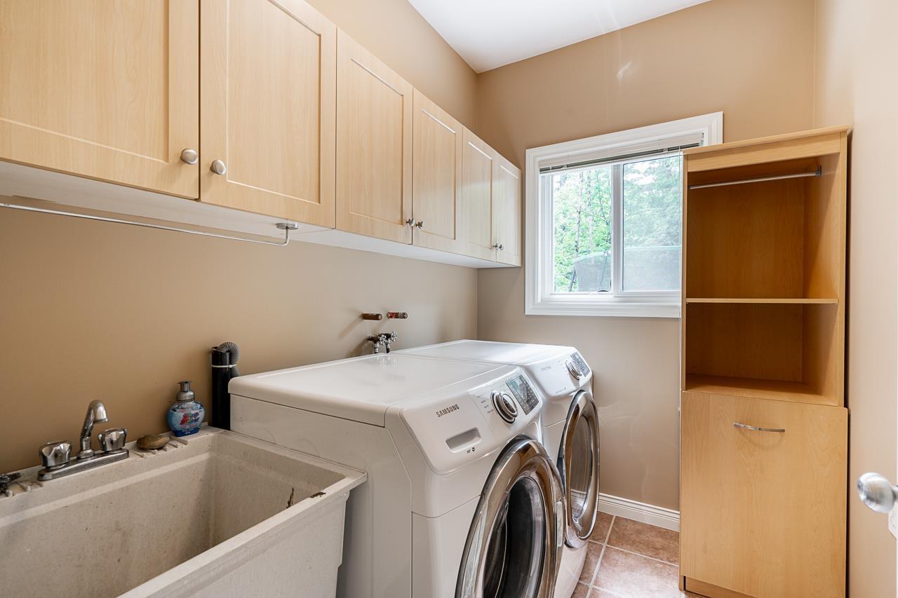 Photo 18 of 14374 76 A Avenue, Surrey BC