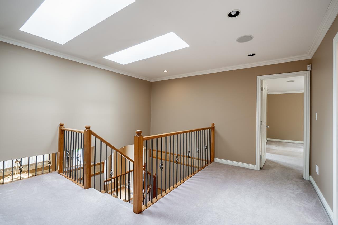 Photo 20 of 14374 76 A Avenue, Surrey BC