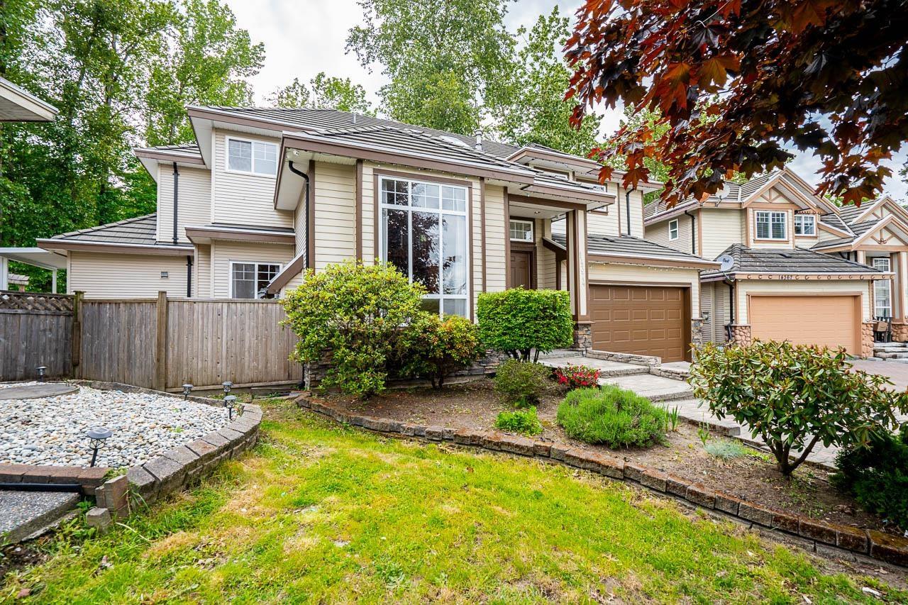 Photo 3 of 14374 76 A Avenue, Surrey BC