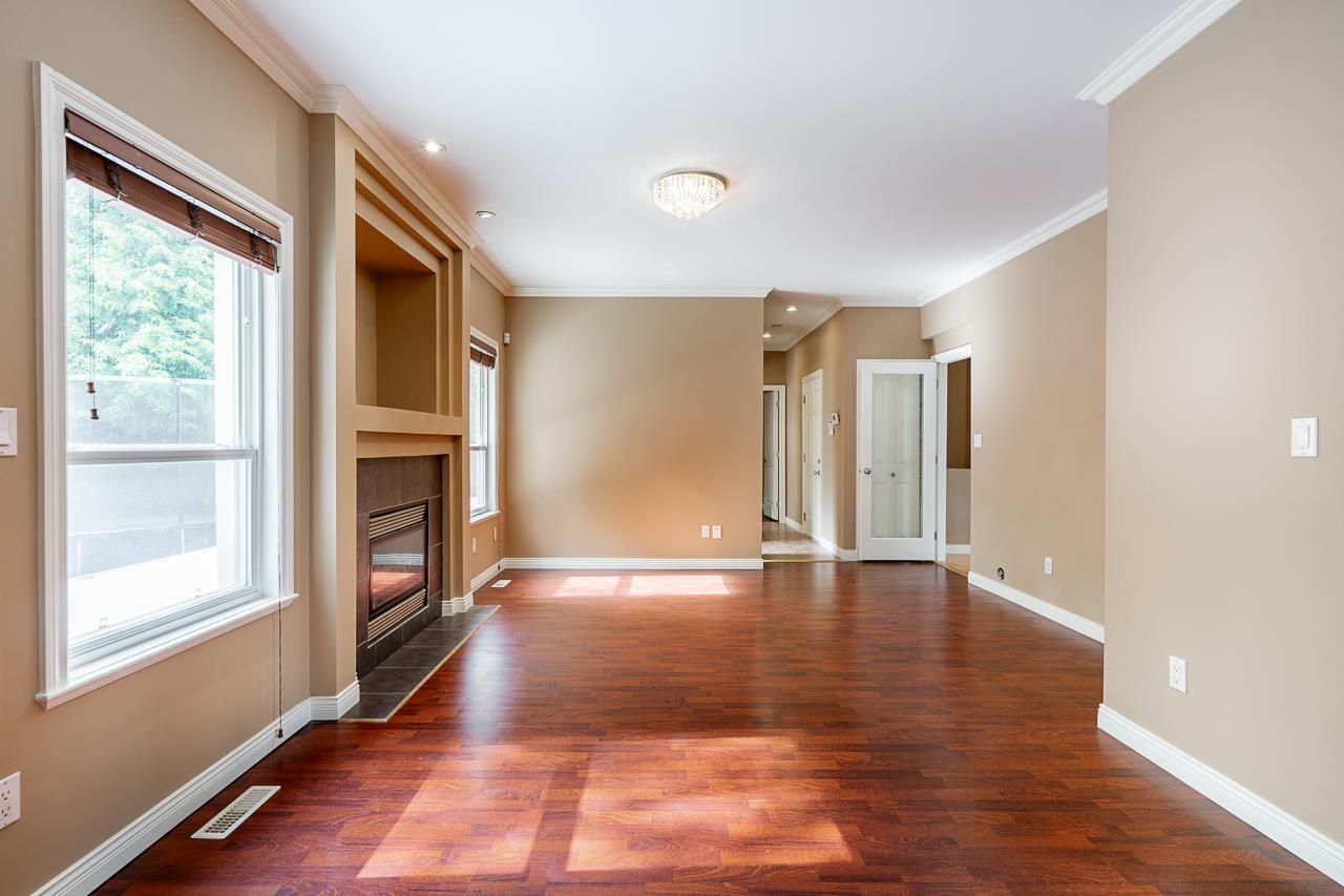 Photo 14 of 14374 76 A Avenue, Surrey BC
