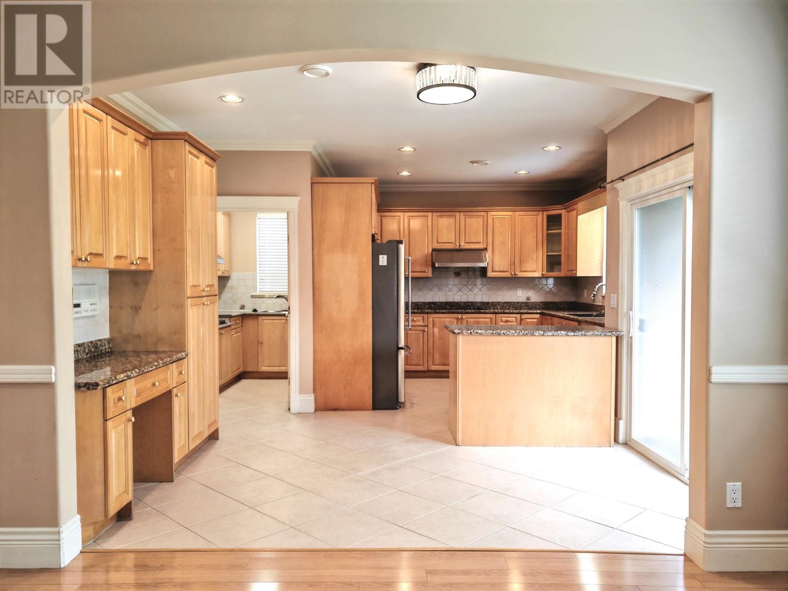 Photo 7 of 6451 Comstock Road, Richmond BC