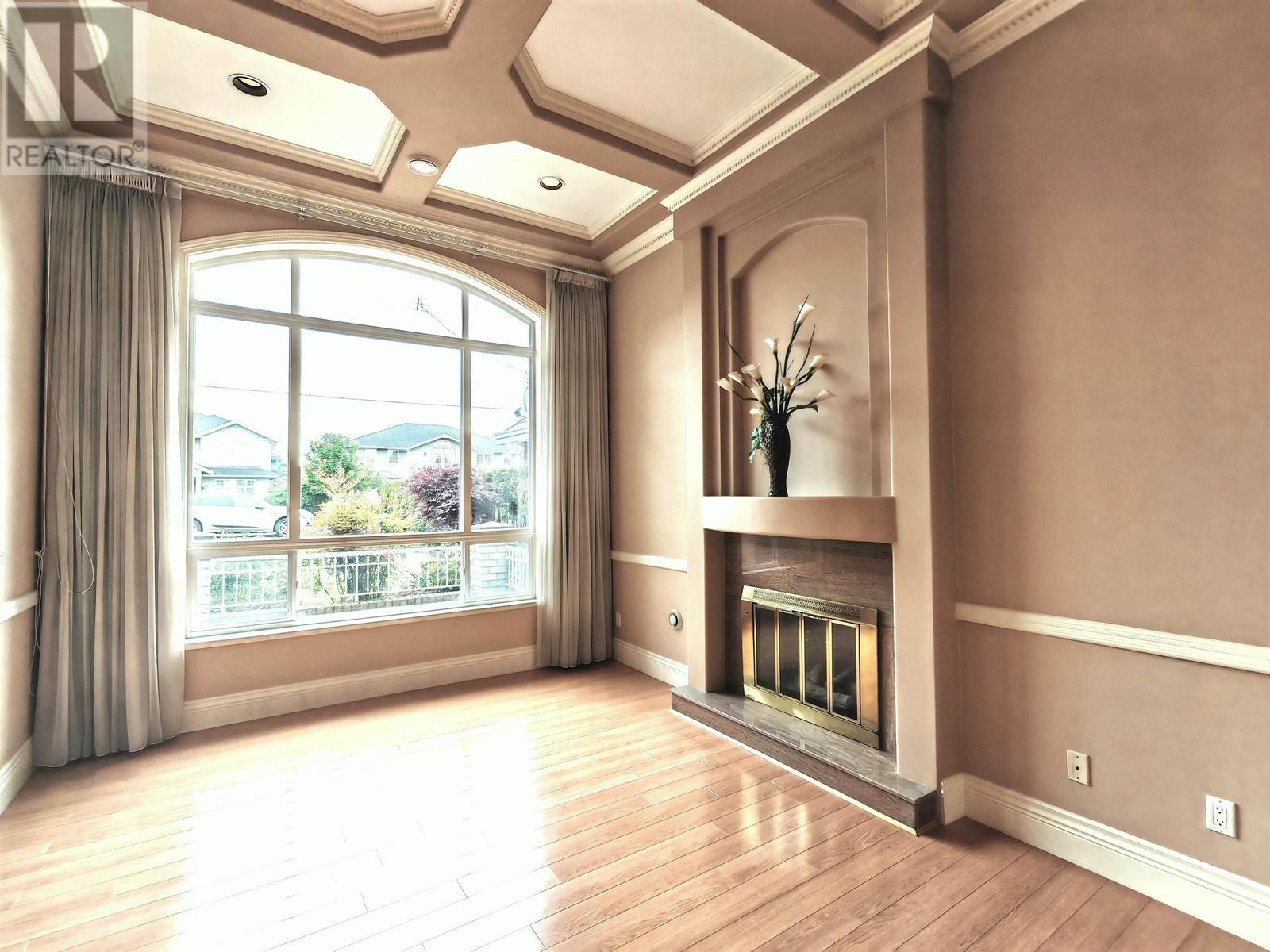 Photo 3 of 6451 Comstock Road, Richmond BC