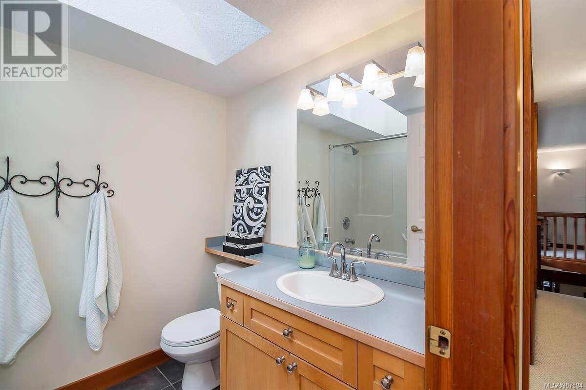 3065 Martin Rd, Campbell River real estate listing 987894