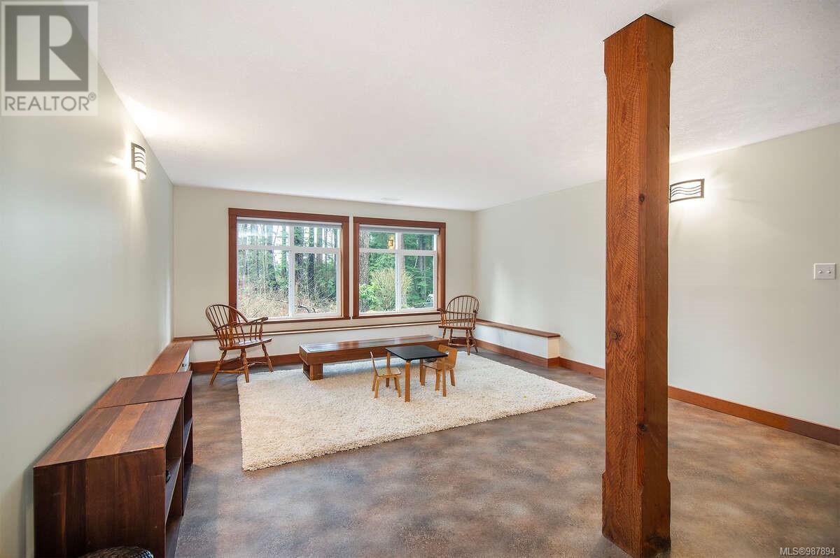 3065 Martin Rd, Campbell River real estate listing 987894