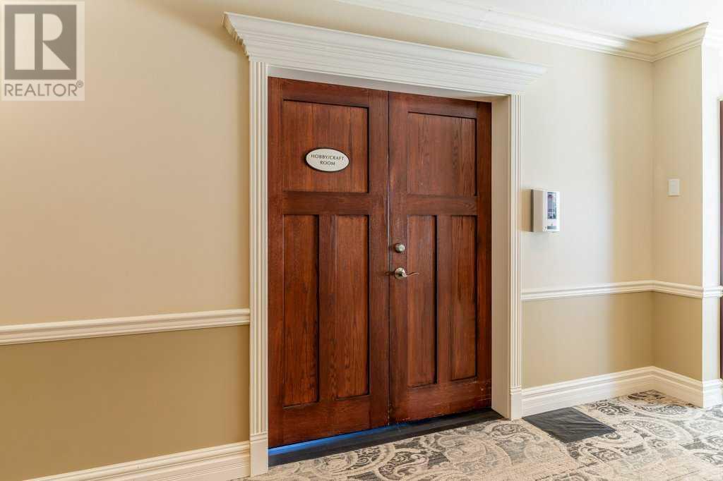 Single Family House for Sale in    Avenue NW Hounsfield Heights/Briar Hill Calgary 