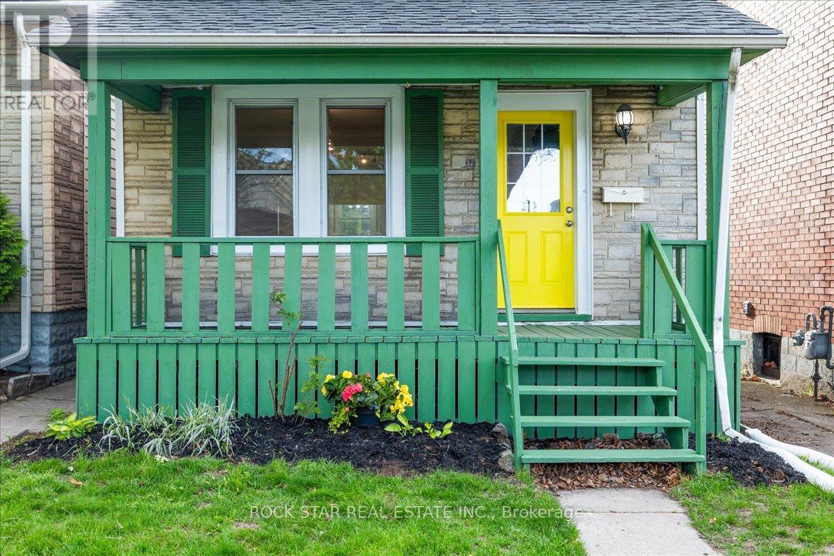 Photo 27 of 223 Weir Street N, Hamilton ON