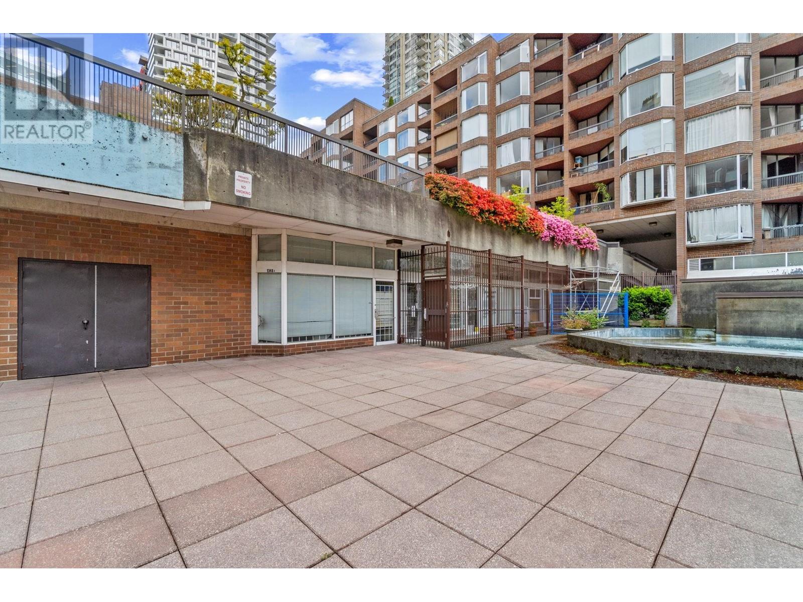 Photo 12 of 3 1353 Hornby Street, Vancouver BC