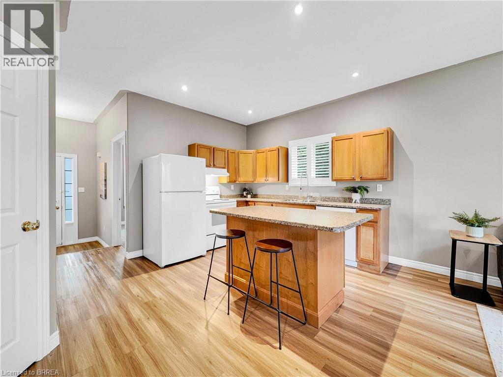 Photo 10 of 219 Shellard Lane Unit 14, Brantford ON