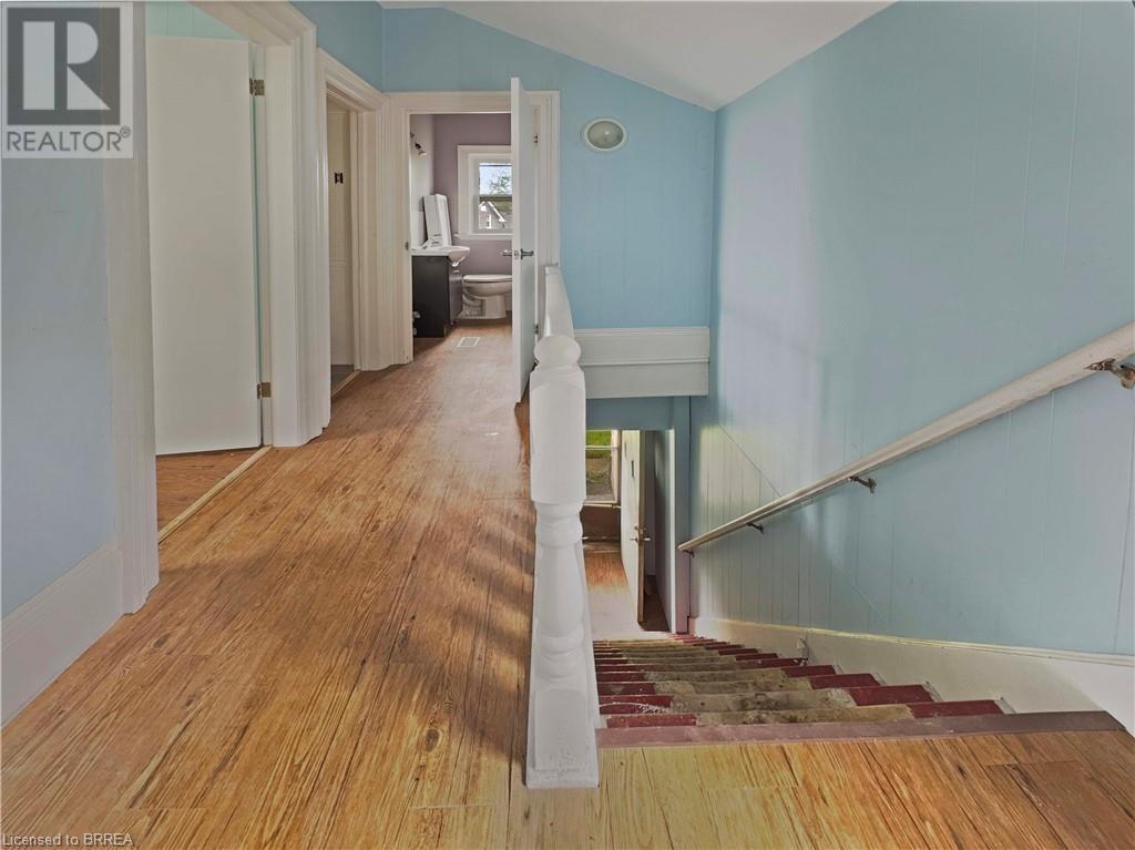 Photo 22 of 21 Ontario Street, Brantford ON