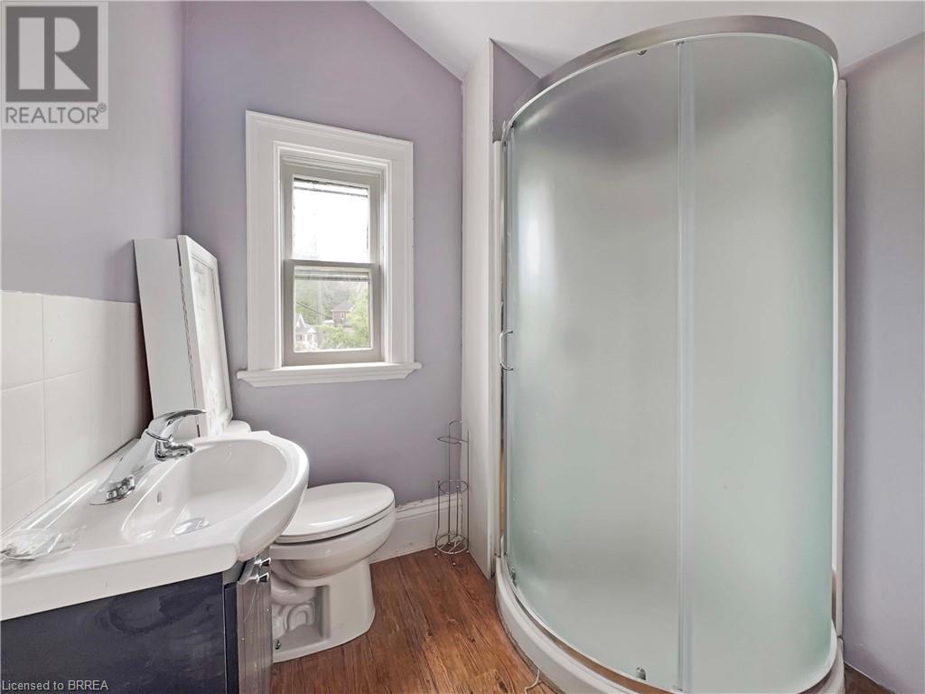 Photo 23 of 21 Ontario Street, Brantford ON