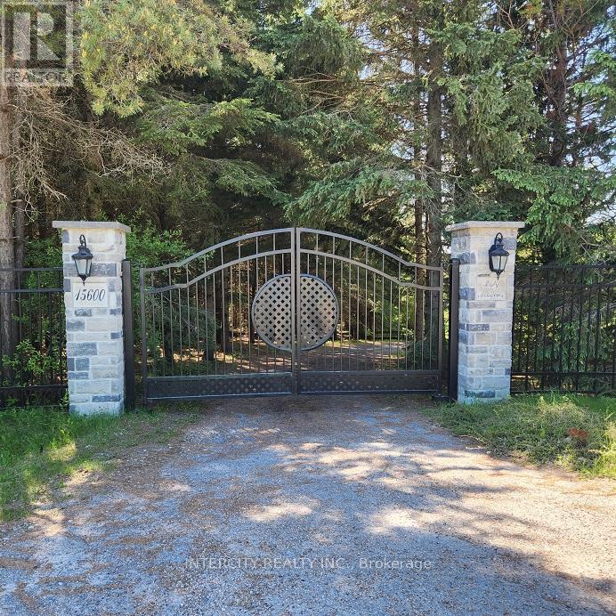 Photo 4 of 15600 7th Concession Road, King ON