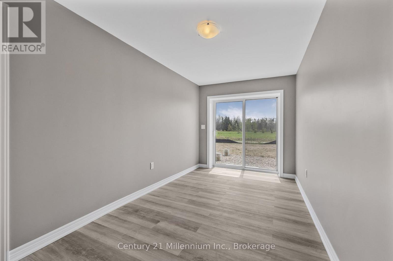 Photo 8 of 375 Russell Street, Southgate ON