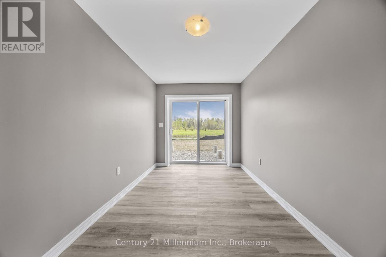 Photo 9 of 375 Russell Street, Southgate ON