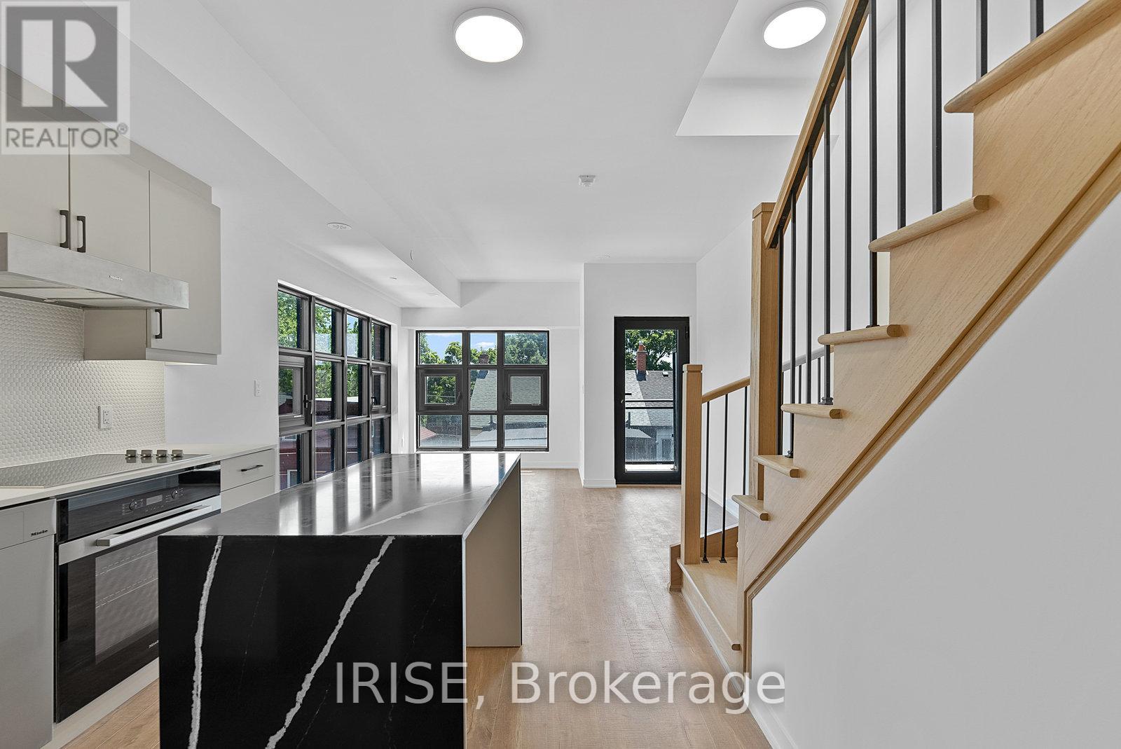 Photo 8 of 310 485 Logan Avenue S, Toronto ON