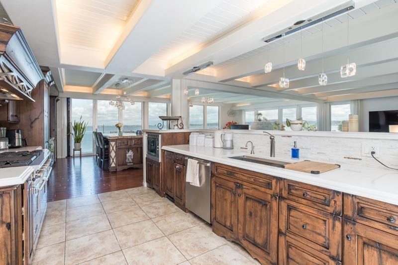 3128 O'HARA LANE, Surrey