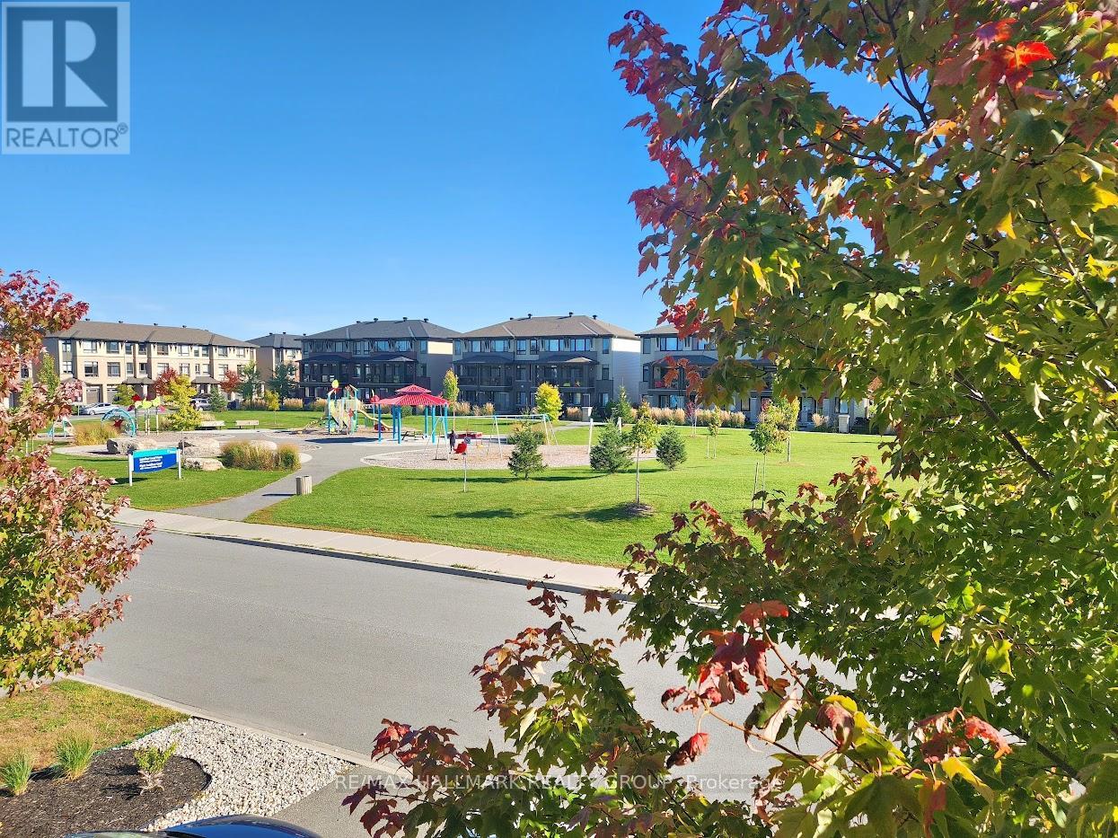 https://ddfcdn.realtor.ca/listing/TS638835933035270000/reb76/highres/5/x12168335_21.jpg