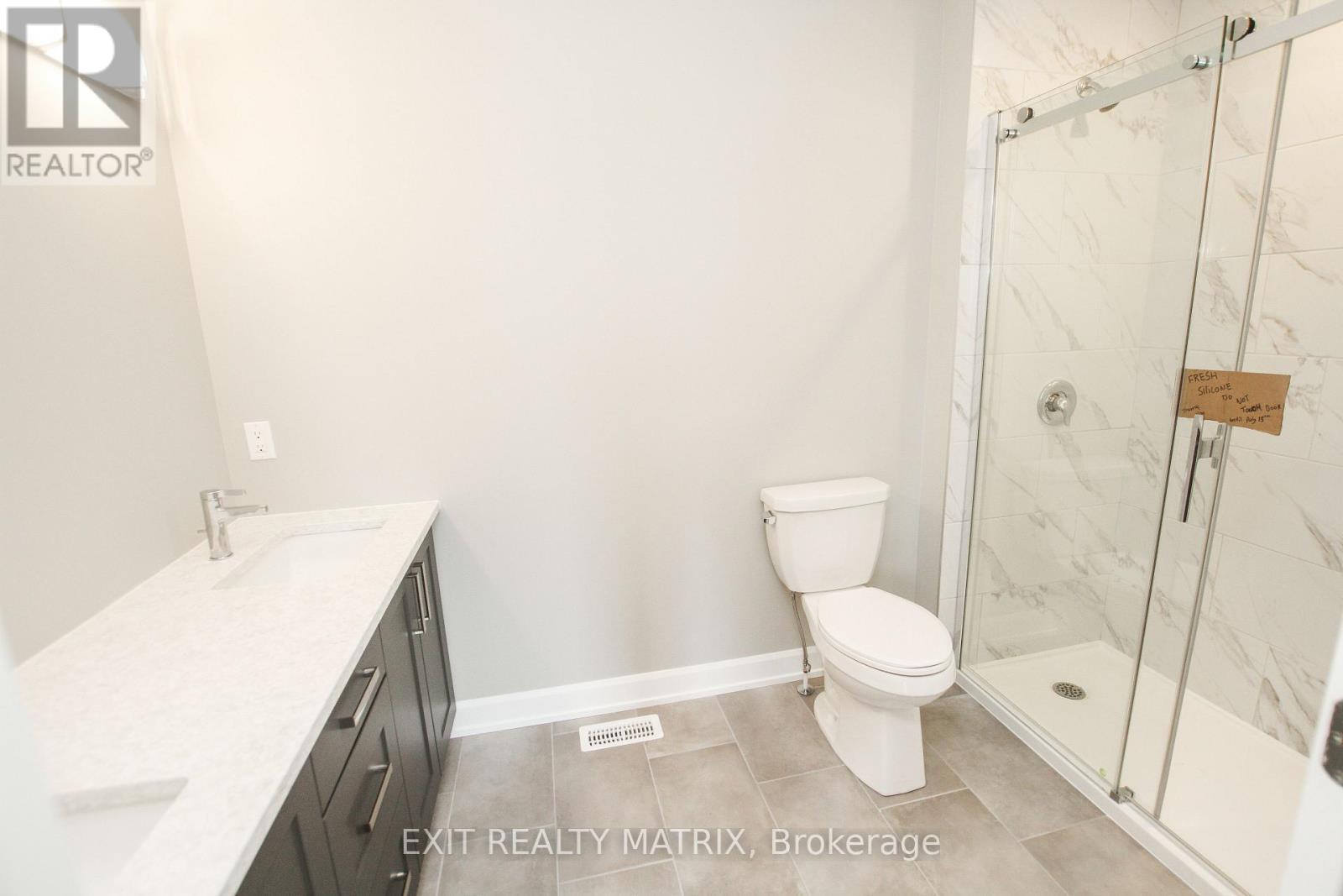 Photo 17 of 1401 Caroline Court, Cornwall ON