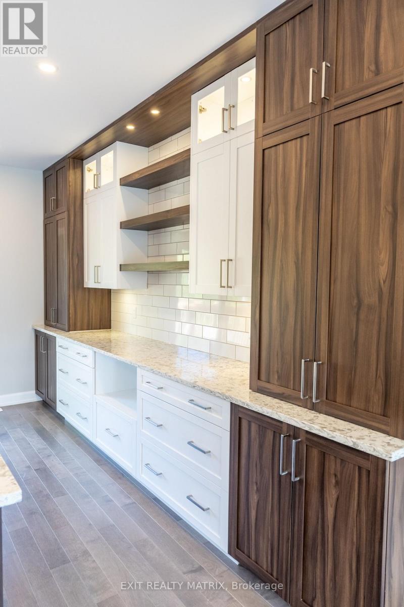 Photo 5 of 1408 Caroline Court, Cornwall ON