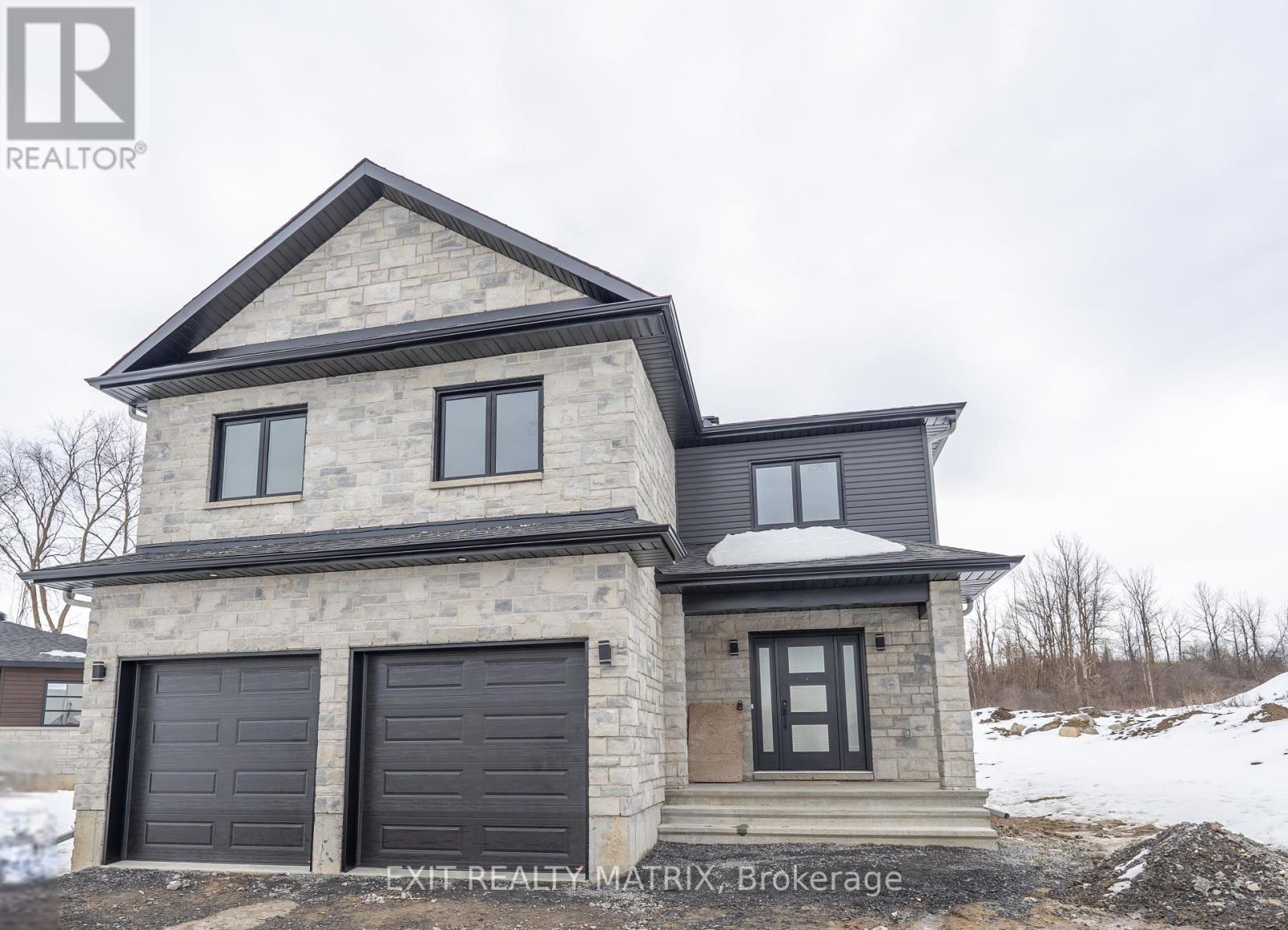 Photo 1 of 1409 Caroline Court, Cornwall ON