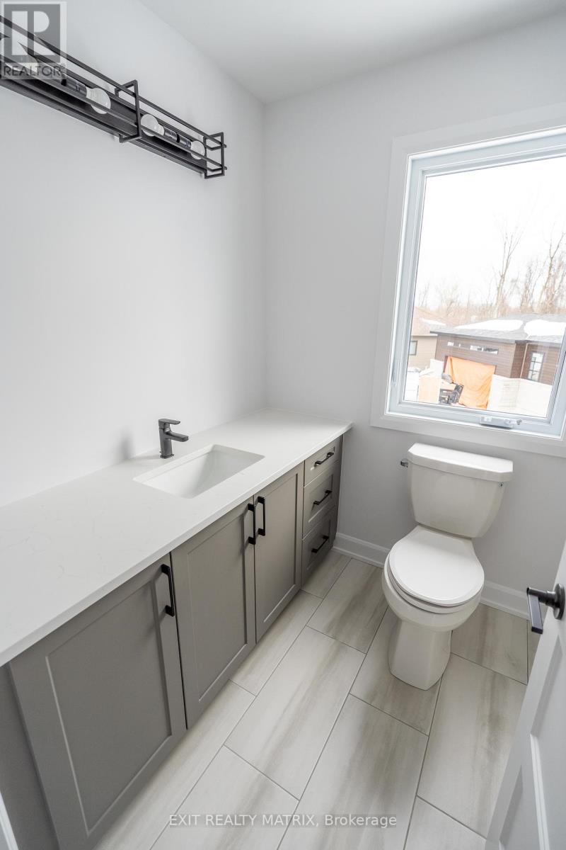 Photo 14 of 1409 Caroline Court, Cornwall ON