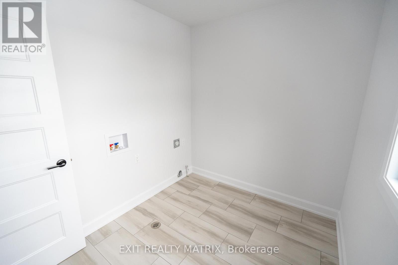 Photo 16 of 1409 Caroline Court, Cornwall ON