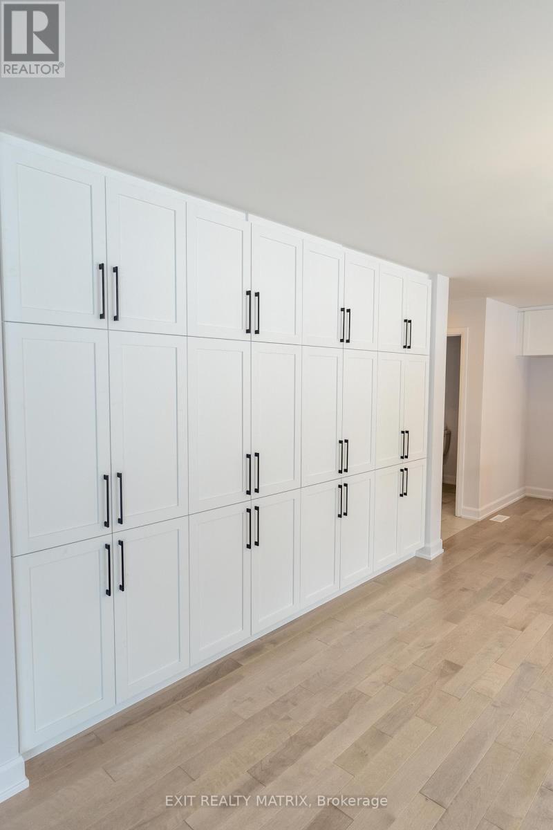Photo 4 of 1409 Caroline Court, Cornwall ON