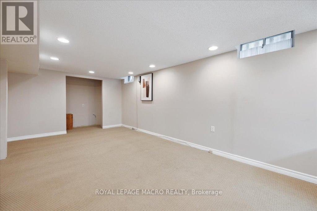 Photo 6 of 211 Rushdale Drive, Hamilton ON