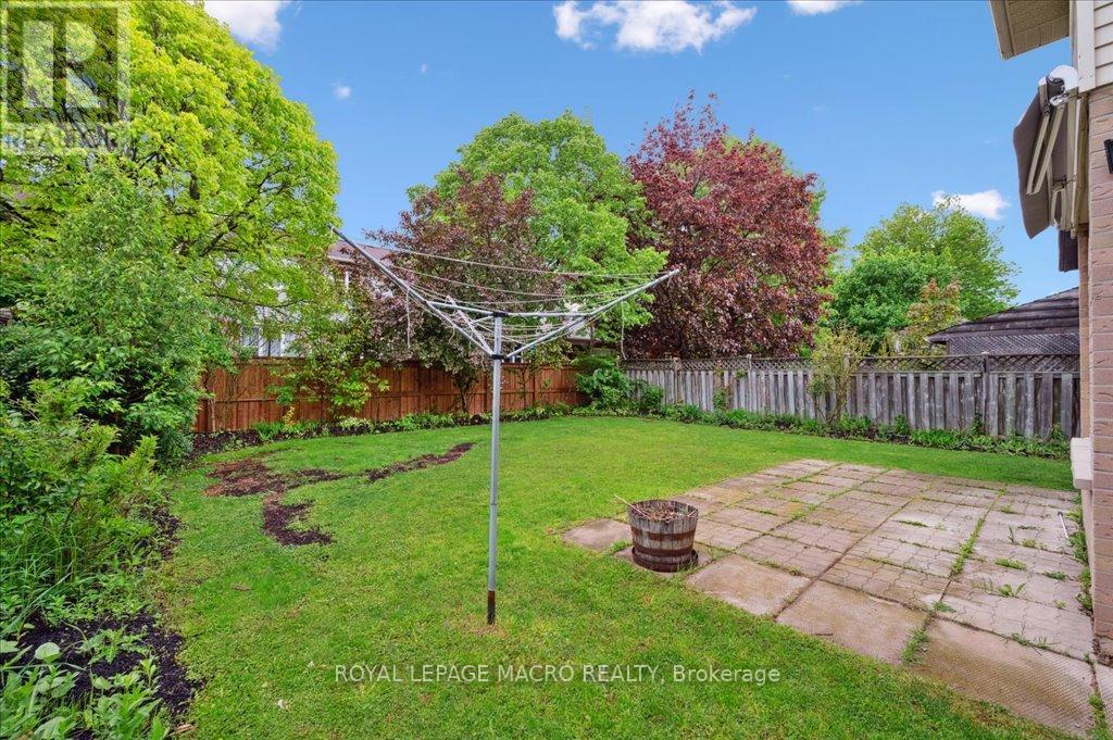 Photo 23 of 211 Rushdale Drive, Hamilton ON