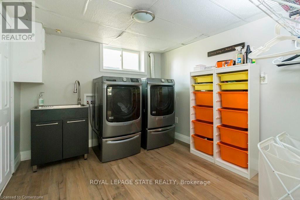 Photo 27 of 183 Sunnyridge Road, Hamilton ON