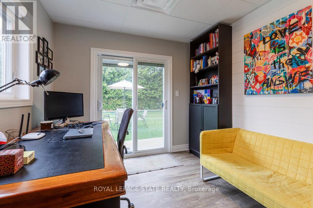 Photo 33 of 183 Sunnyridge Road, Hamilton ON