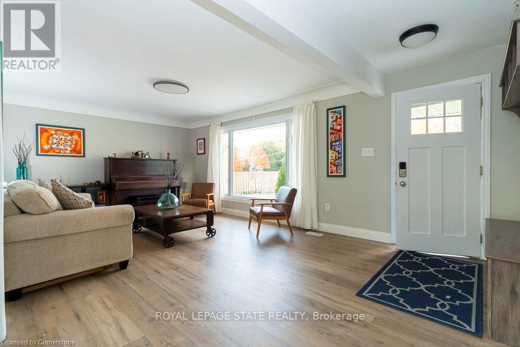 Photo 7 of 183 Sunnyridge Road, Hamilton ON