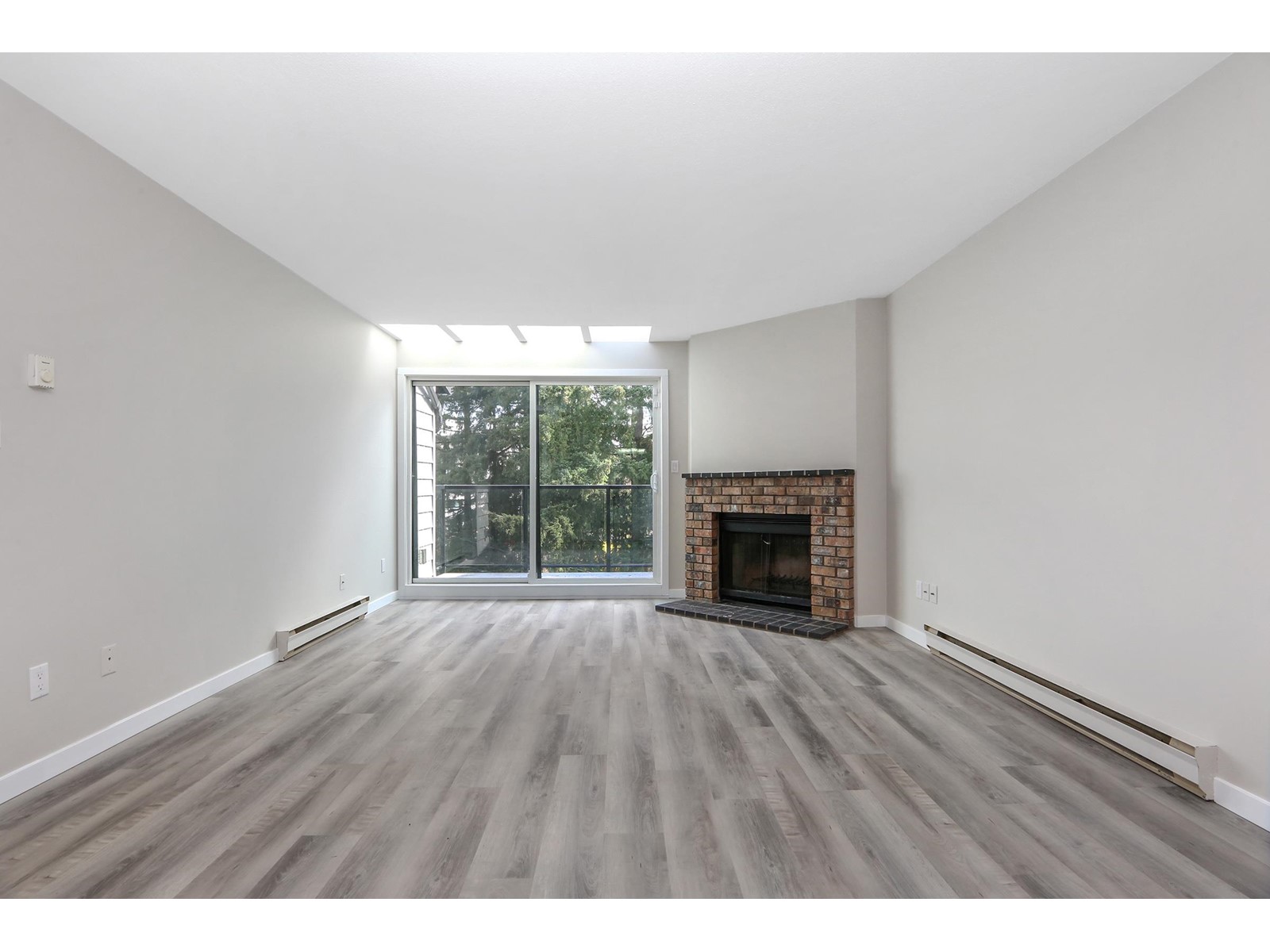 302 32124 TIMS AVENUE, Abbotsford real estate listing R3005261