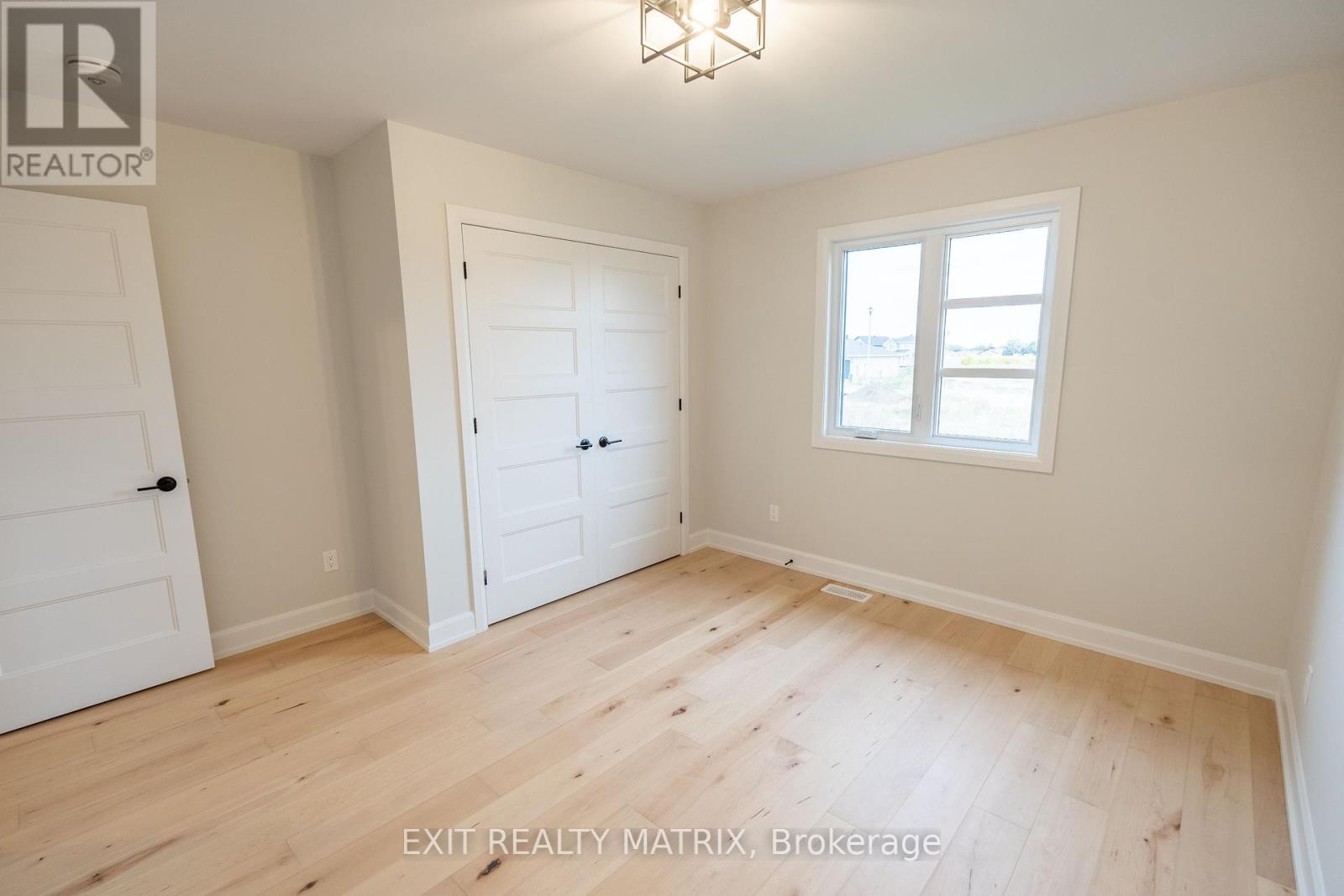 Photo 18 of 1413 Caroline Court, Cornwall ON