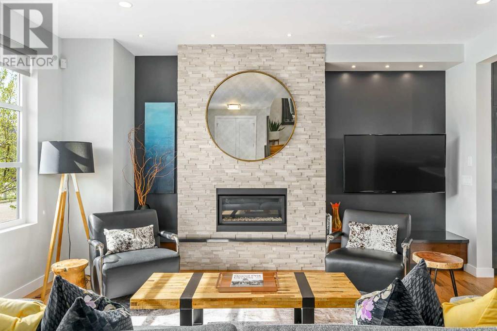 Single Family House for Sale in  Sarcee Road SW Rutland Park Calgary 