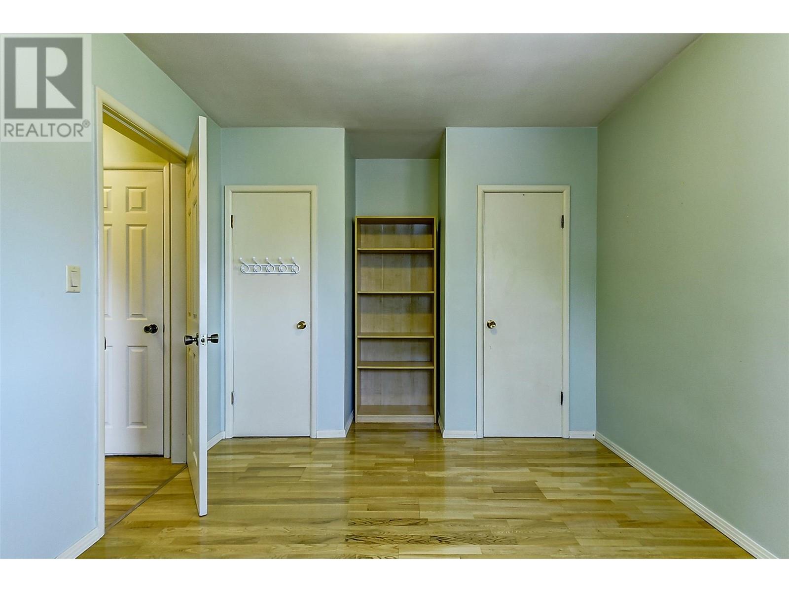  2202 Aberdeen Street, Kelowna