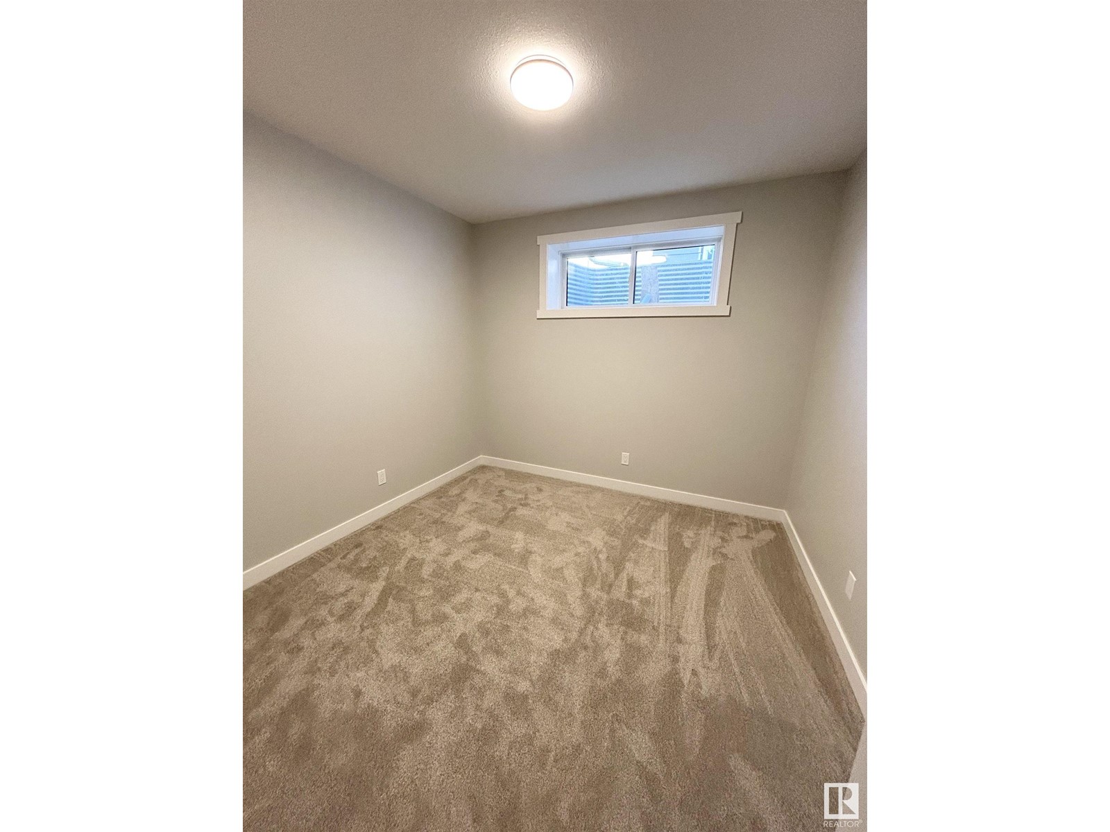 8029 CEDRIC MAH RD NW, Edmonton