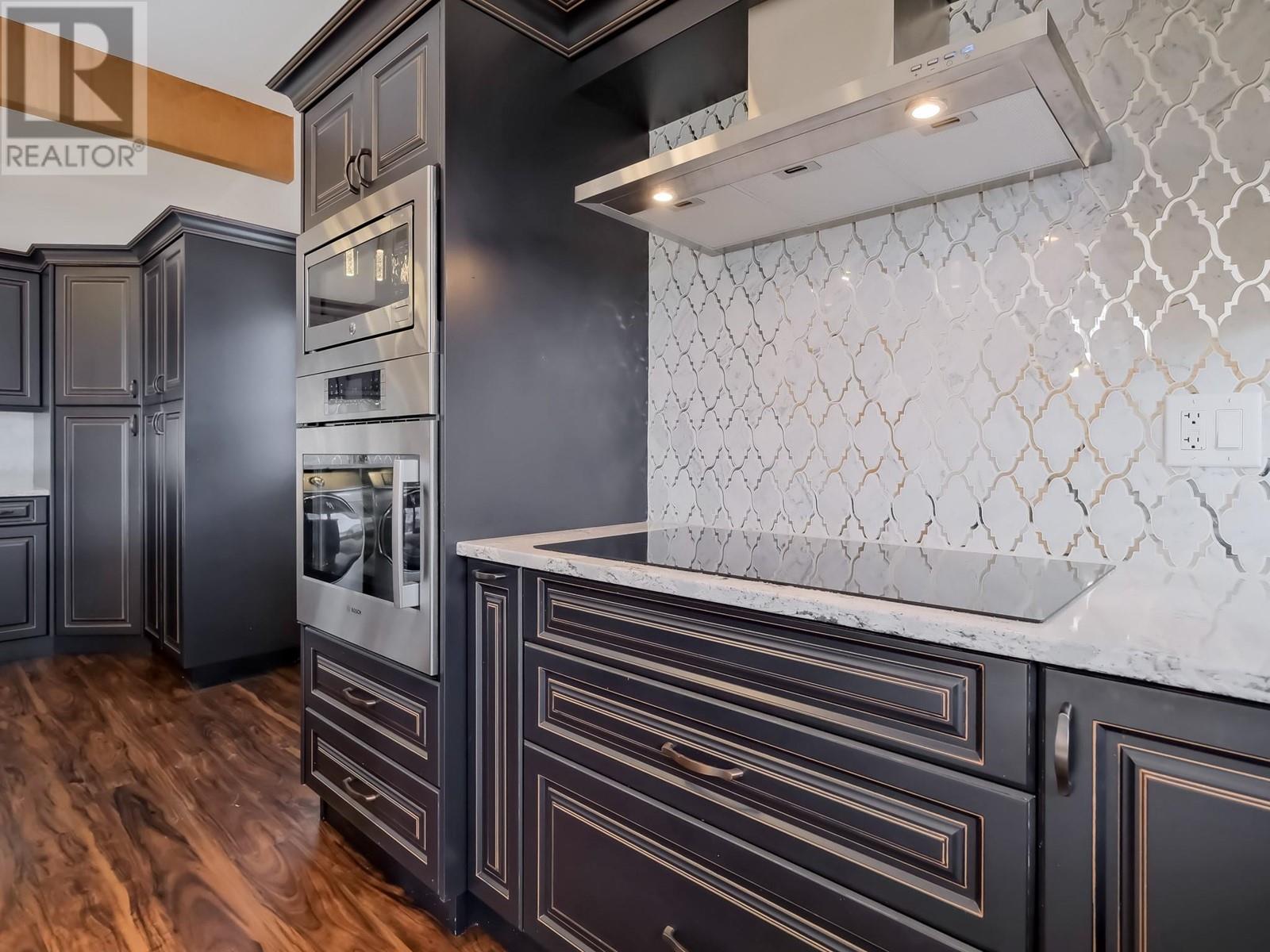102 Derenzy Place, Penticton