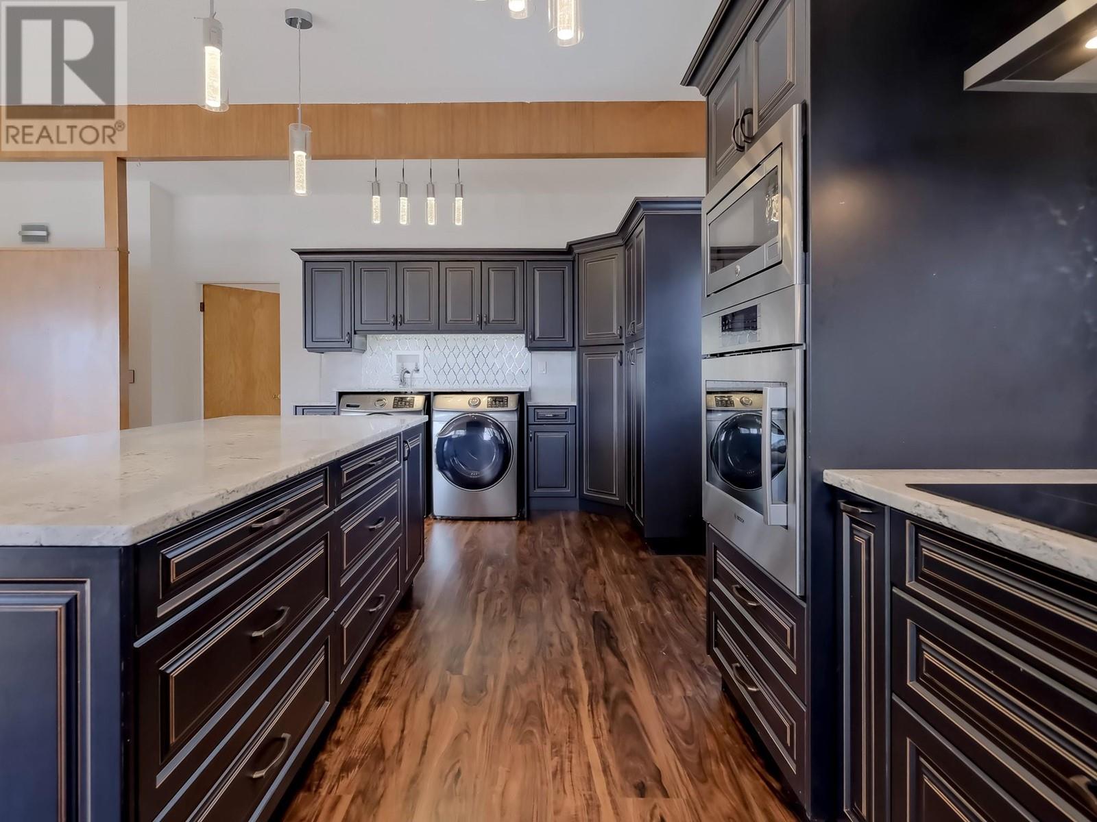 102 Derenzy Place, Penticton