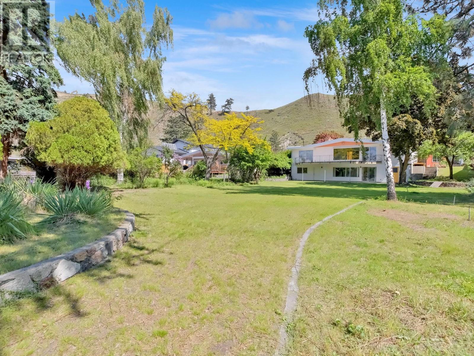102 Derenzy Place, Penticton