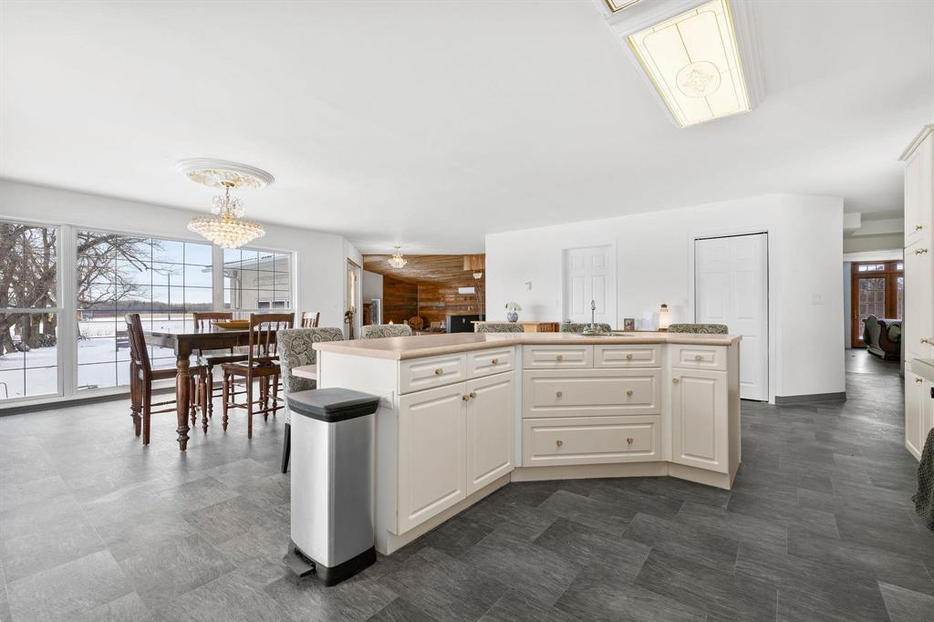 Photo 13 of 25 Spruce Drive, Hadashville MB