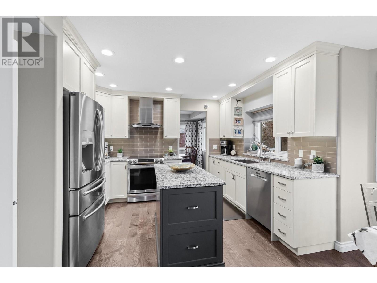  1929 Bayview Court, Westbank