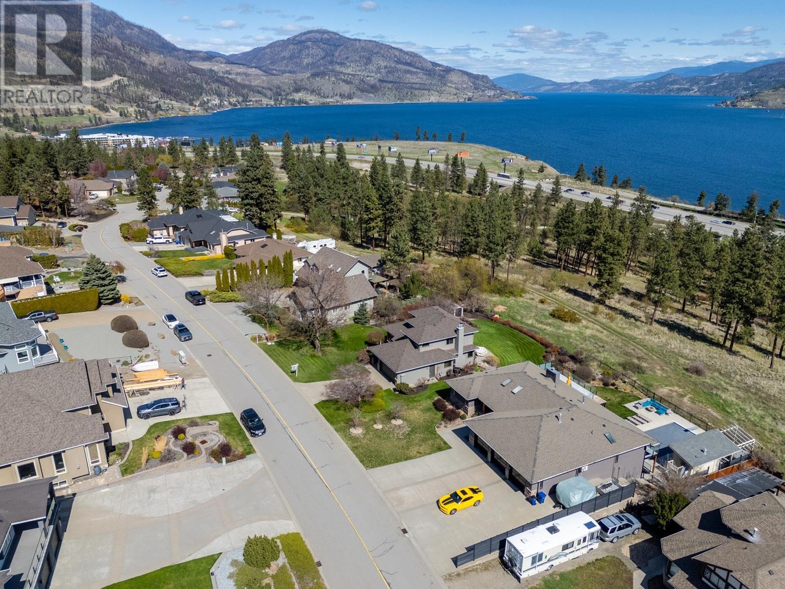  1929 Bayview Court, Westbank