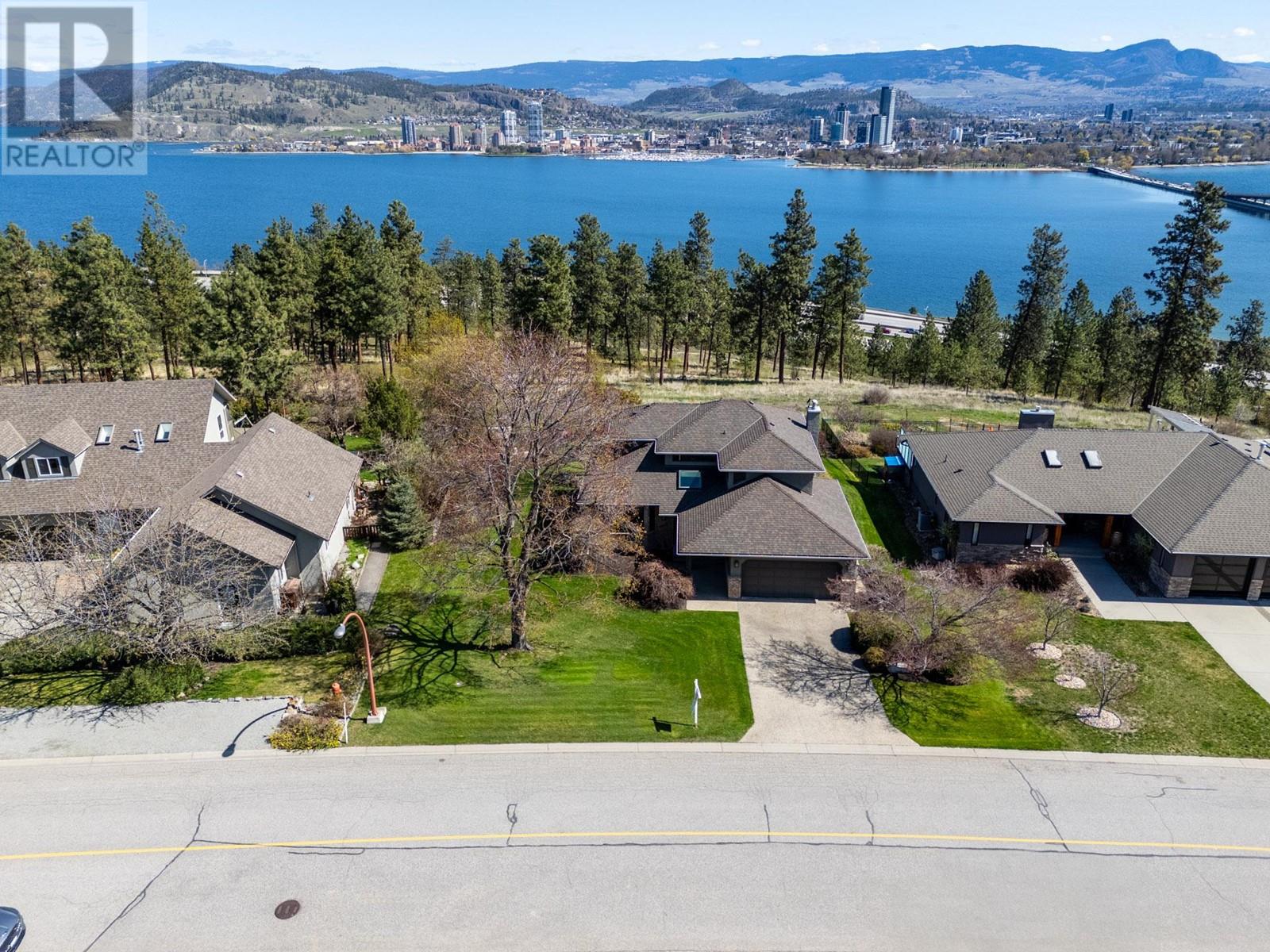  1929 Bayview Court, Westbank
