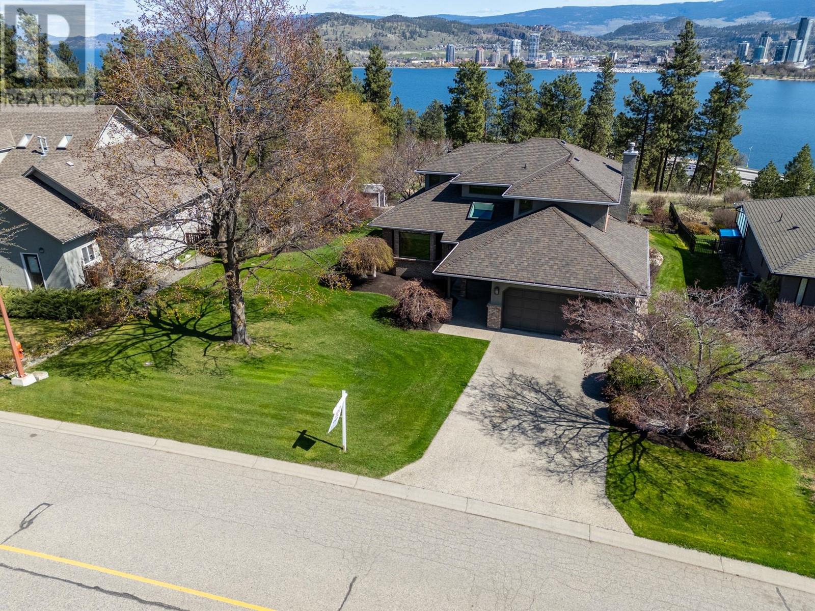  1929 Bayview Court, Westbank
