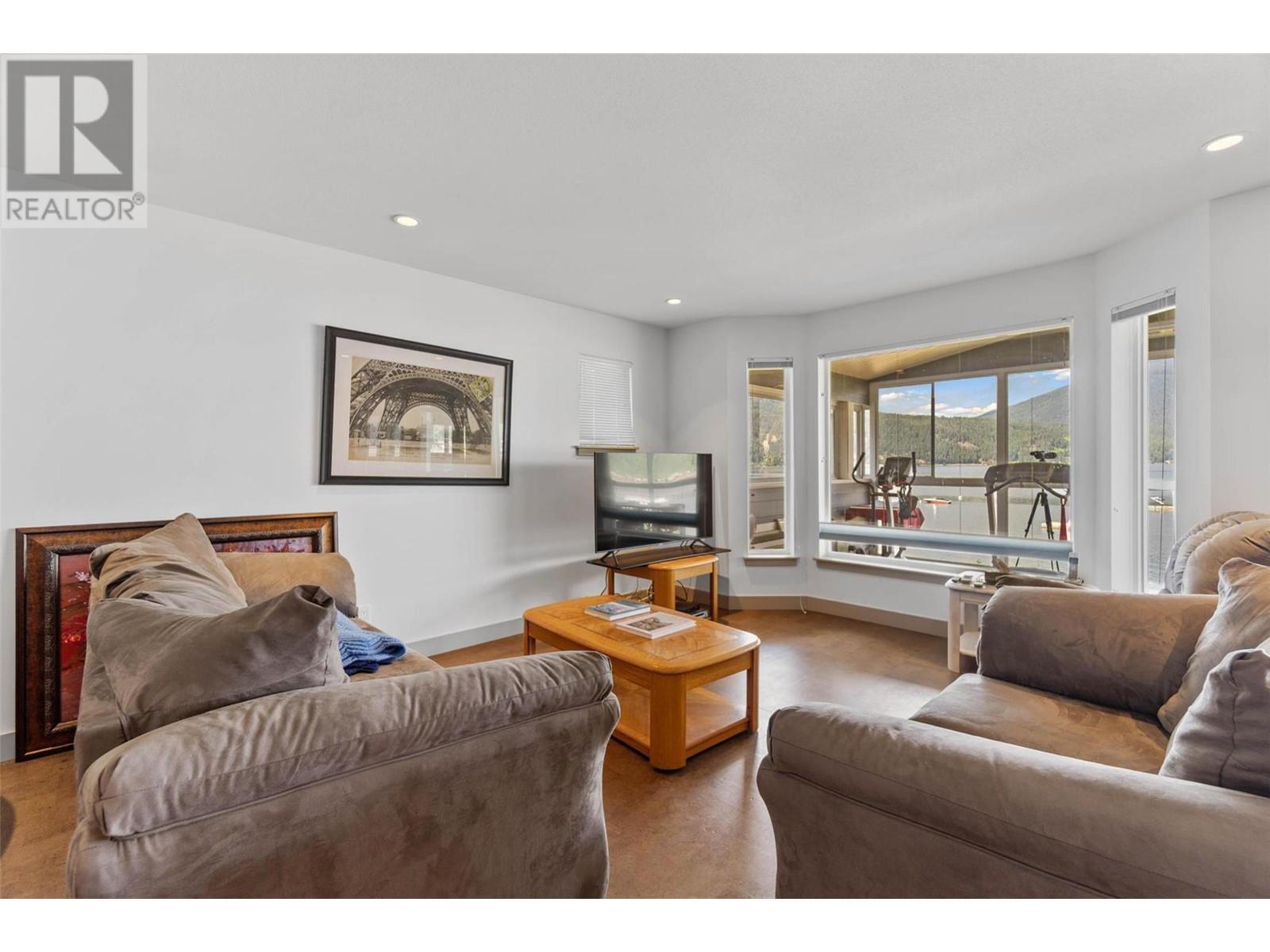 Photo 45 of 4751 75 Avenue Ne, Salmon Arm BC