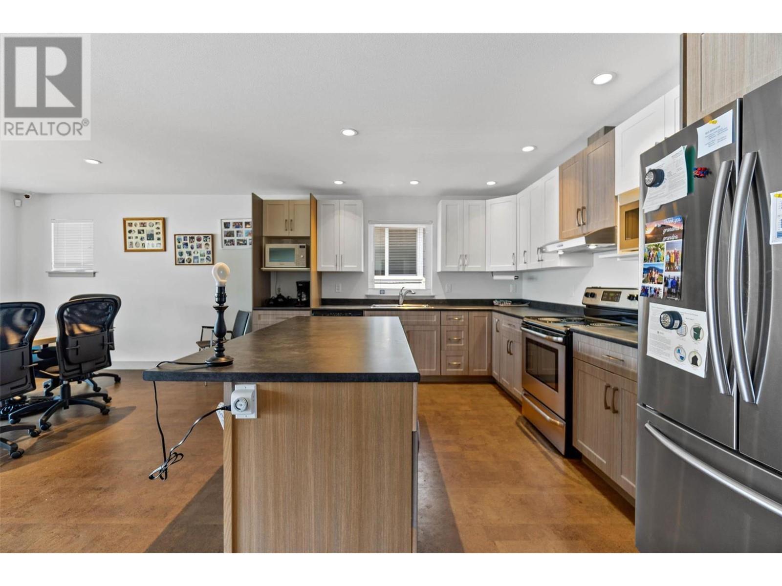 Photo 36 of 4751 75 Avenue Ne, Salmon Arm BC