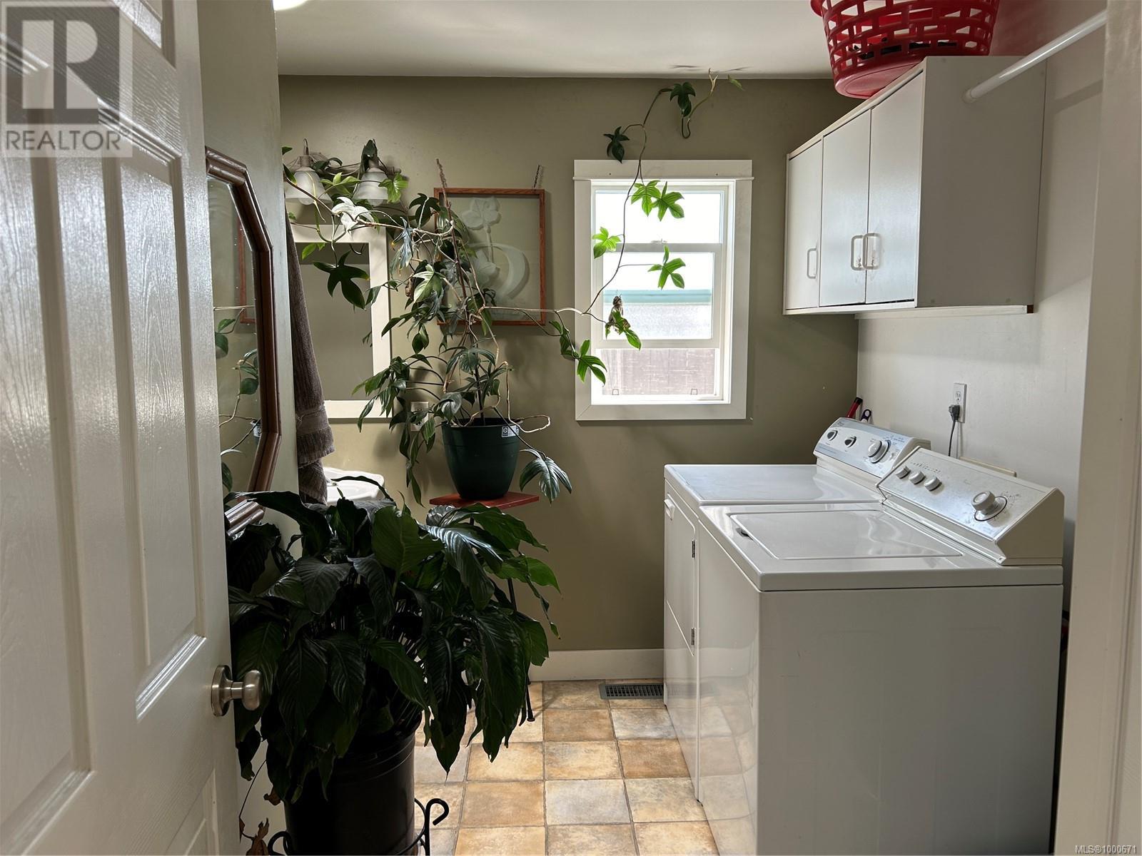 3661 7th Ave, Port Alberni